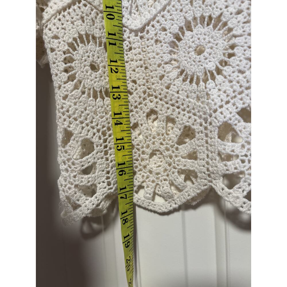 White Crochet Short Sleeve Crop Top Sz M Unbranded - Picture 5 of 6